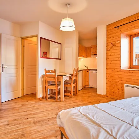 Les Myrtilles Apartment *